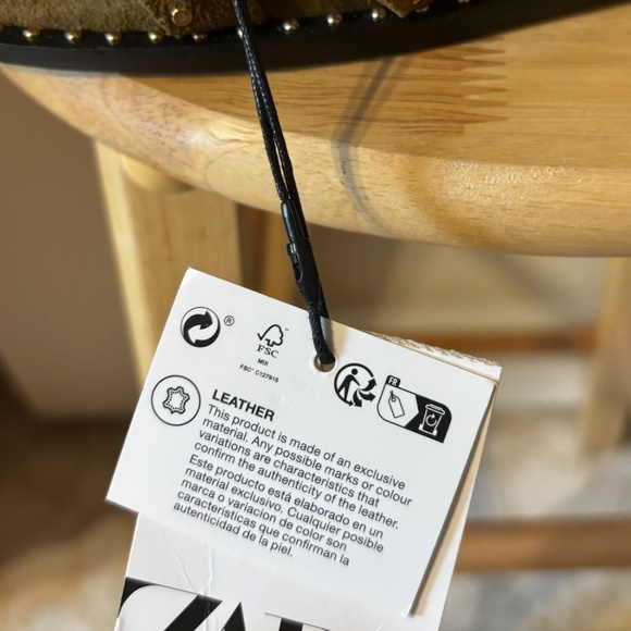 Zara khaki green flat real suede leather sandals with studs NWT - Picture 8 of 13